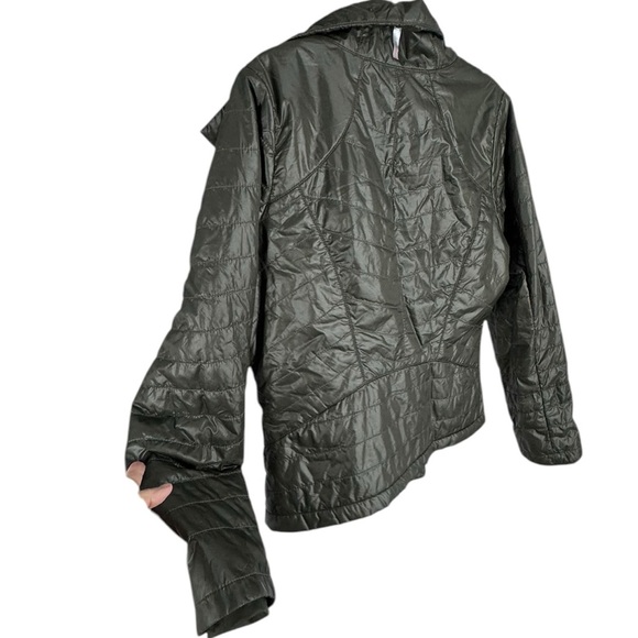 Zella packable army green puffer with high neck M - Picture 3 of 5